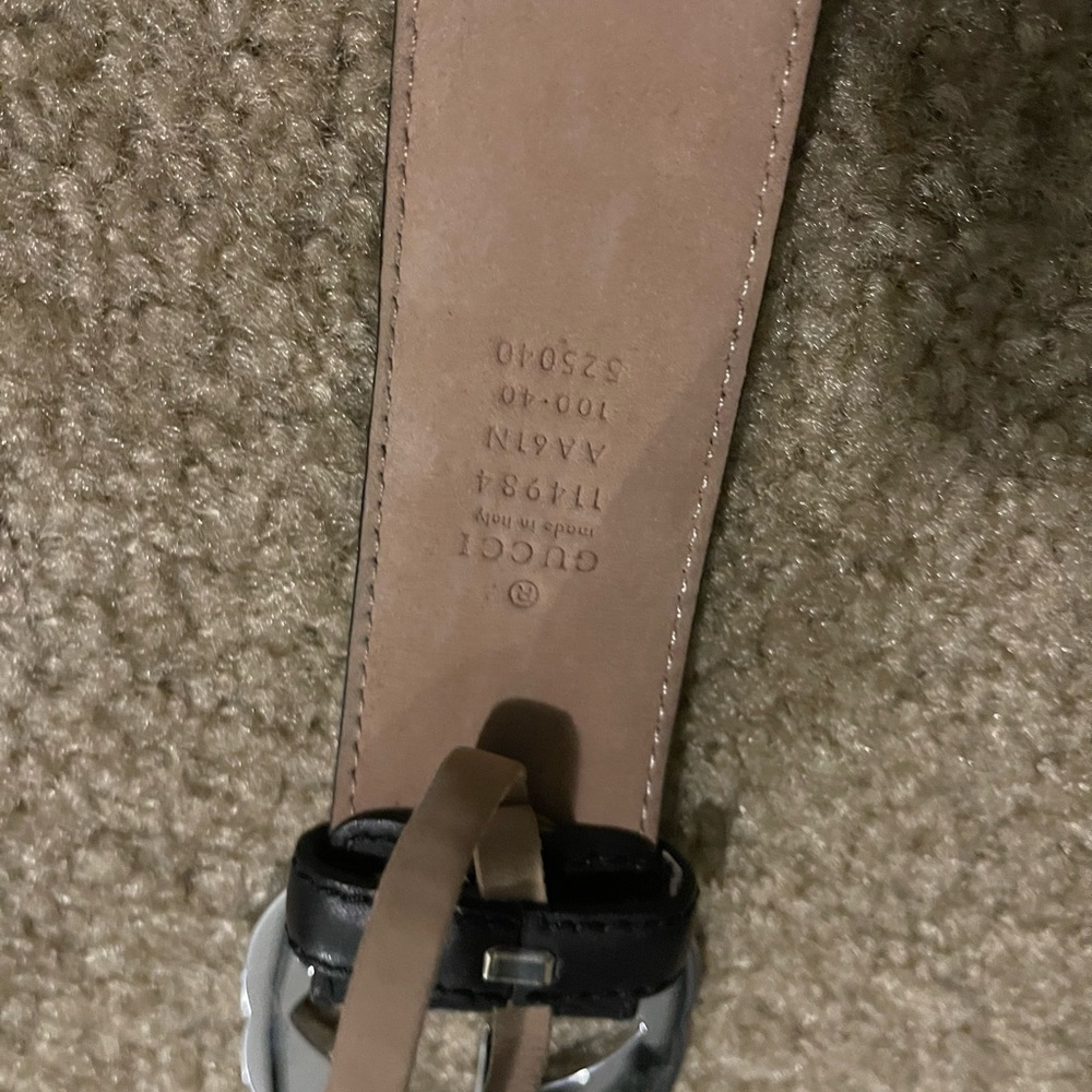 Authentic Gucci belt - Picture 5 of 6